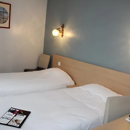 Otel P'tit Dej-hotel Ferrand Centre