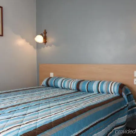 Otel P'tit Dej-hotel Ferrand Centre
